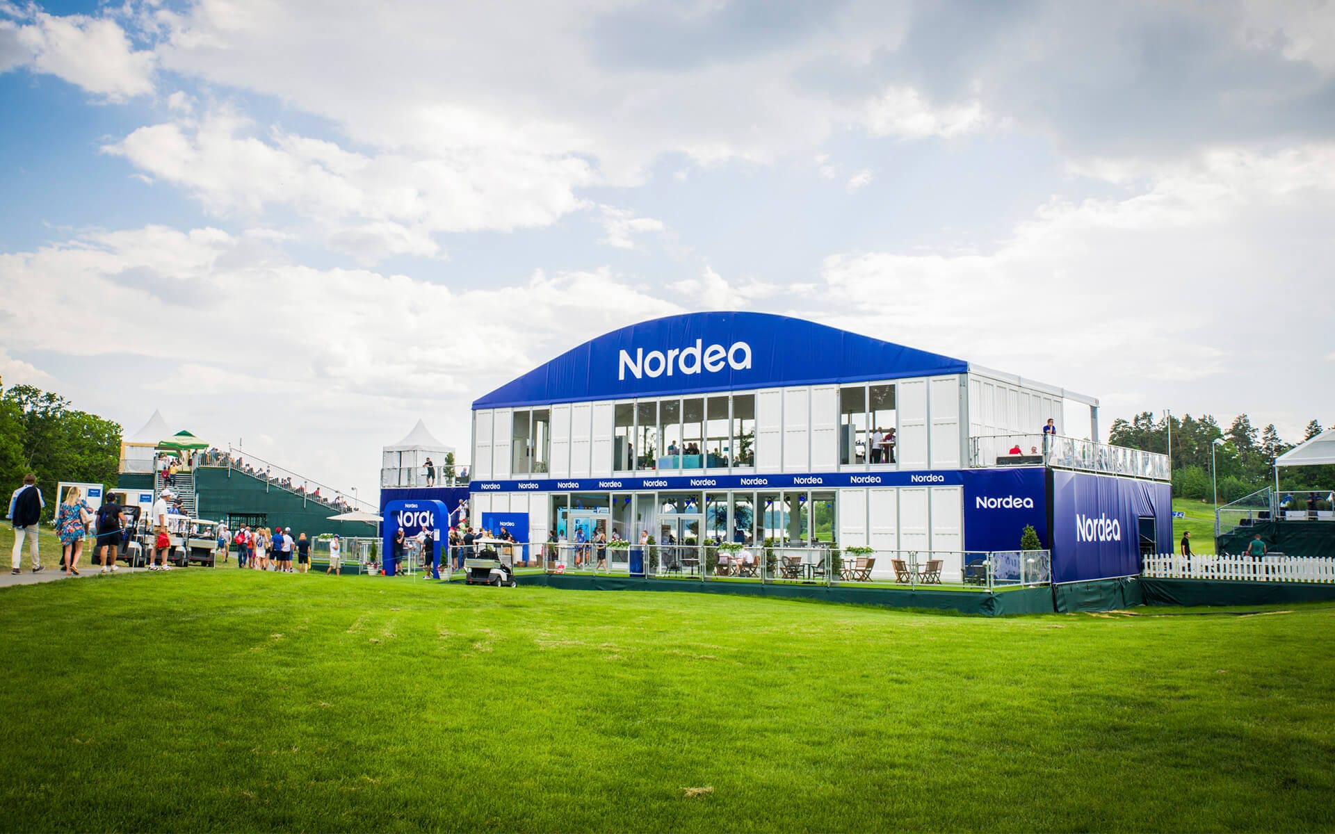 Nordea branding av tält till Nordea Masters golftävling