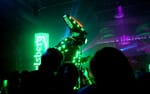 Robot dansare på Wheres the party konsert på magasin 9 frihamnshallen
