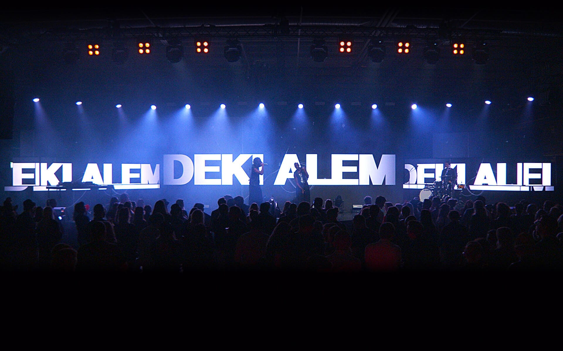 Deki Alem live på Youtube Festival 2023 på Banankompaniet