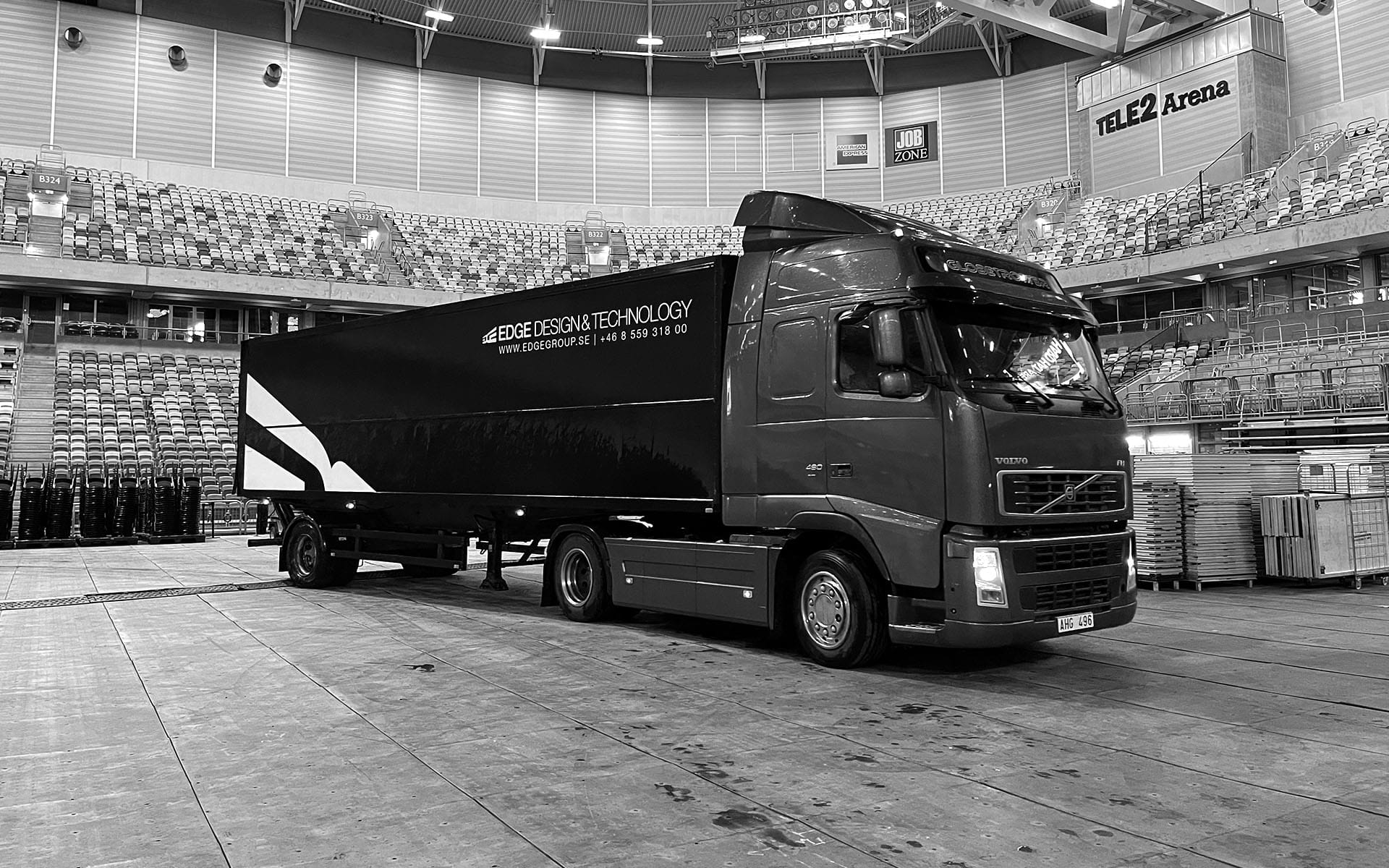 EDGE lastbil levererar design och teknik till event på Tele2 Arena